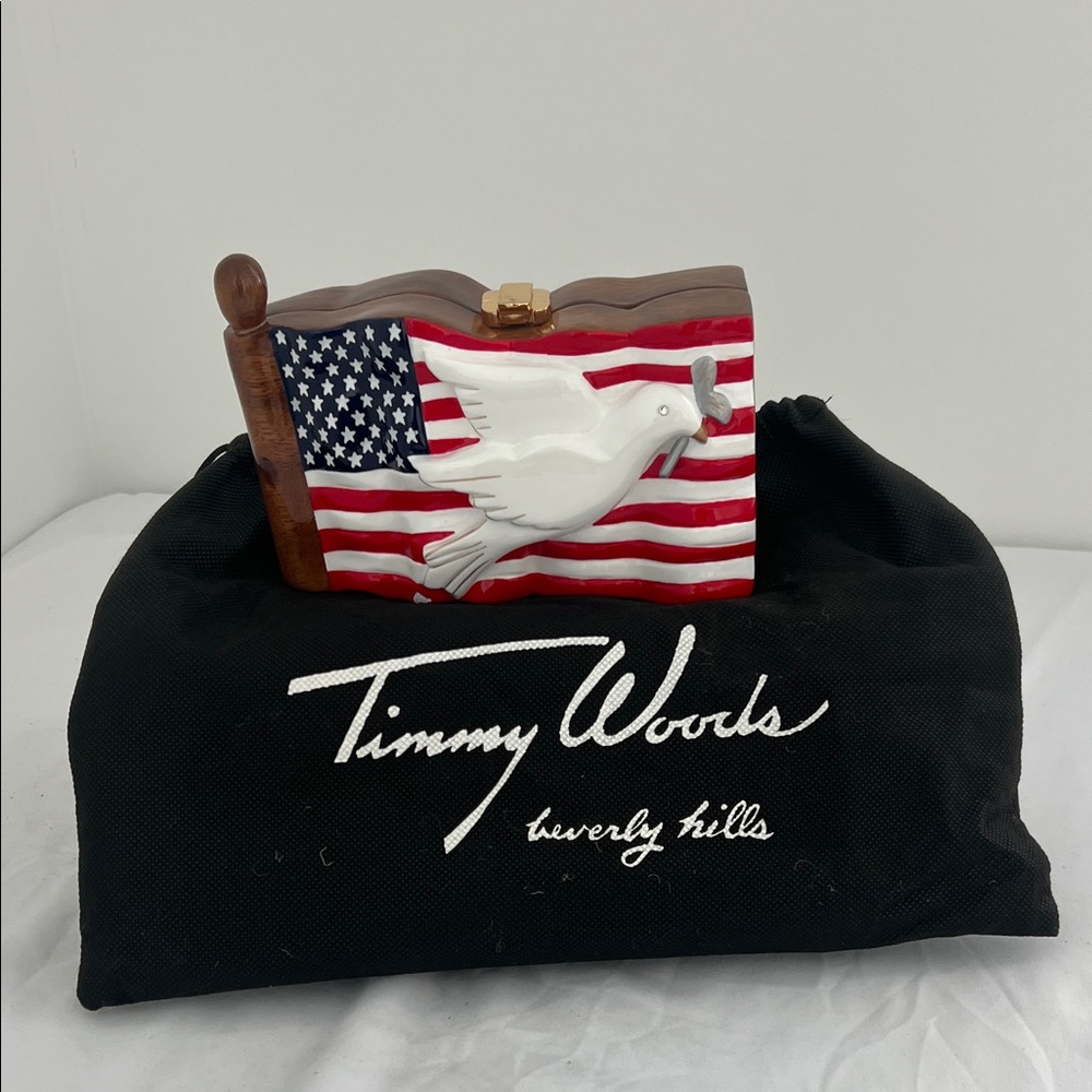 Timmy Woods - Peace Dove Flag - bag